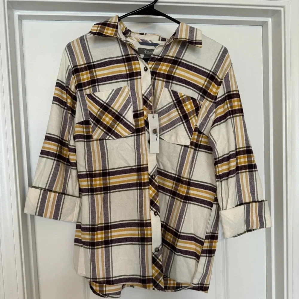 Natural Reflections Women’s Shirt Size Medium New - Picture 5 of 6